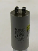 Condensateur électrique universel 25µF 40x92mm 2402496