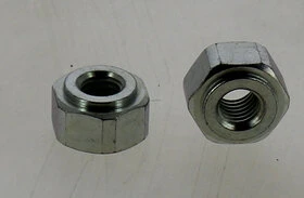 Adaptateur M12x1,75 femelle gauche pour tête fil nylon
