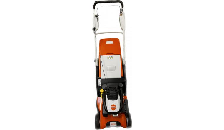 Tondeuse Thermique Tractée 46 cm RM 545 VM - Stihl