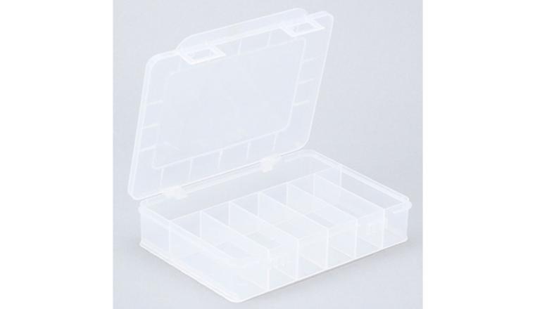 BOITE VIS TRANSPARENTE 7COMPARTIMENTS 18X15X4CM