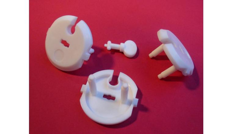 OBTURATEUR PRISE 2P+T+CLE SB3