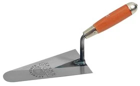 TRUELLE RONDE 20CM MANCHE BOIS