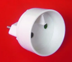 ADAPTATEUR PRISE M 6A / F 16A