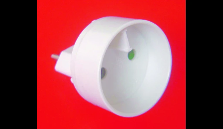 ADAPTATEUR PRISE M 6A / F 16A