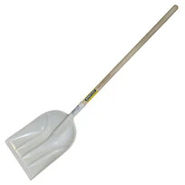 Pelle emmanchée multiusages 290x345mm Revex 053732