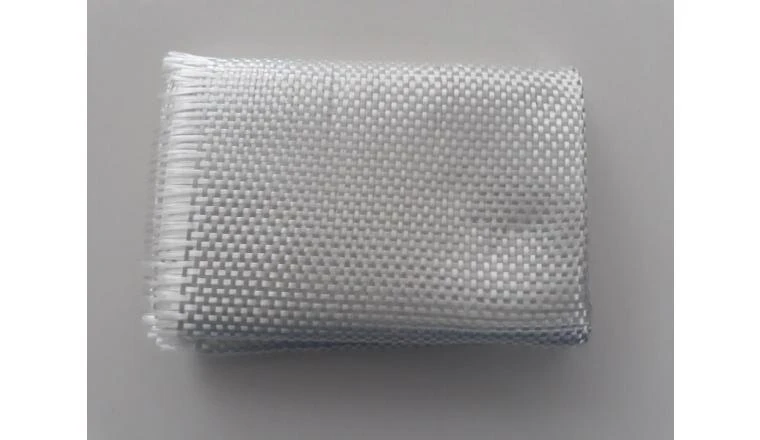 FIBRE VERRE 0.5M2 270G/M2