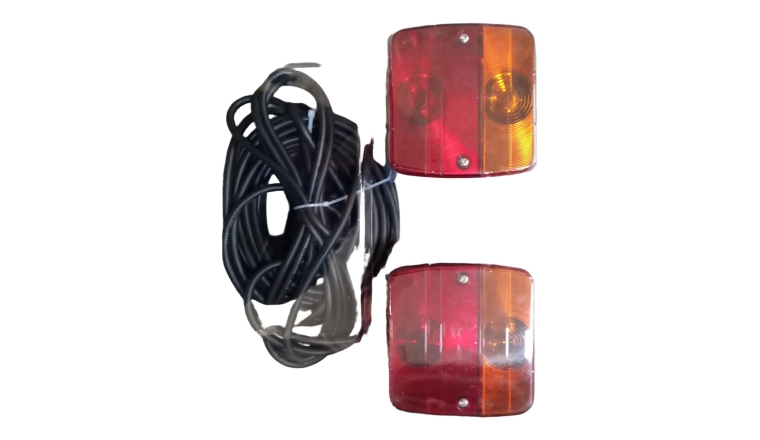 Kit signalisation magnétique entre feux 2m5 Maitre Equipement 881332001