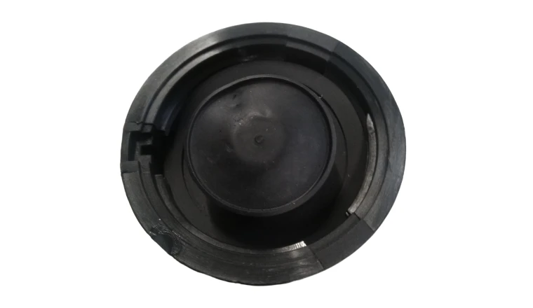 BOUCHON RESERVOIR MOTEUR MITSUBICHI TL43