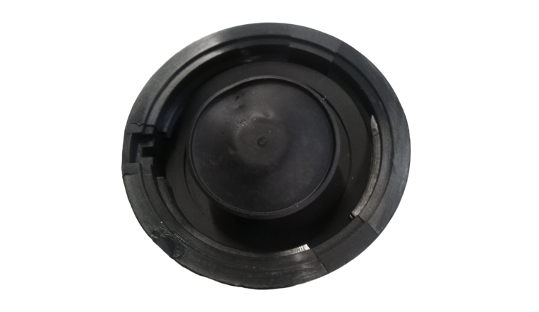 BOUCHON RESERVOIR MOTEUR MITSUBICHI TL43