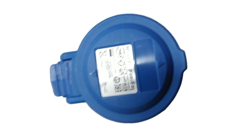 PRISE MOBILE HYPRA 2P+T 16A 230V POUR SCIE RUBAN