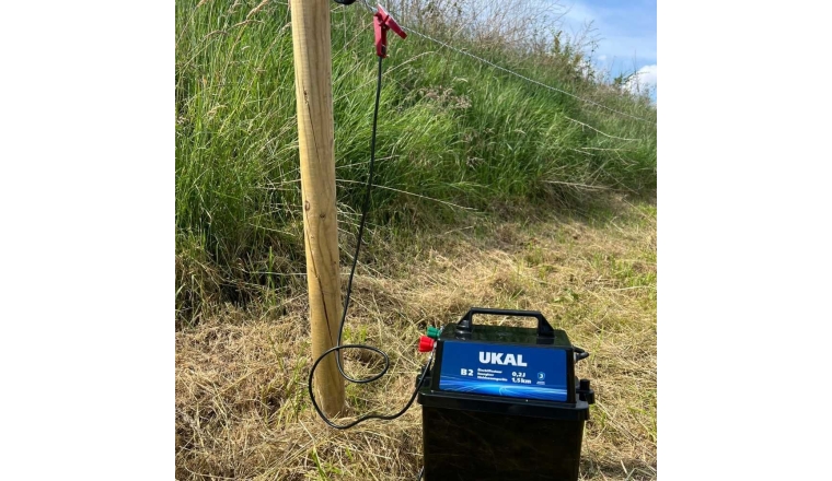 Electrificateur à piles pour clôture Trapper B12 Horizont