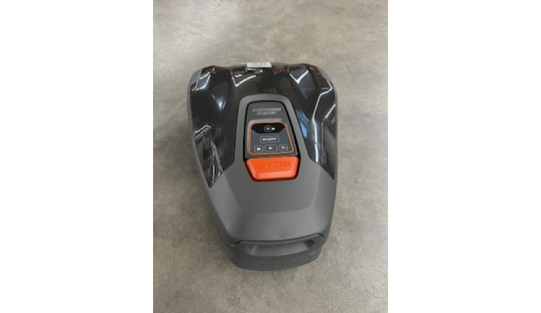 ROBOT AUTOMOWER ASPIRE R4 HUSQVARNA - PELOUSE JUSQU'A 400M2