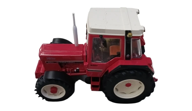 856 XL TURBO IH 1 32
