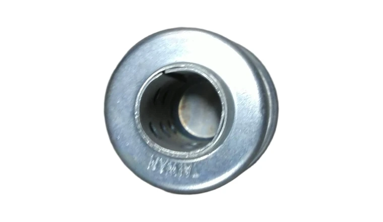 Pot d'échappement à visser pour moteur Briggs et Stratton