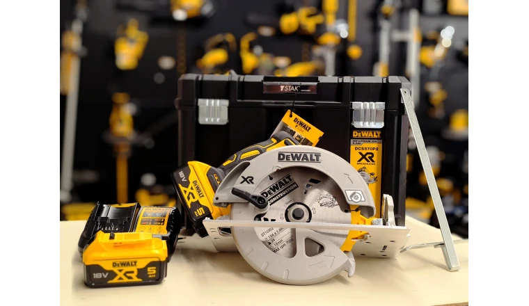 SCIE CIRCULAIRE XR 18V 5AH LI-ION BRUSHLESS 184 MM - 2 BATTERIES - COFFRET TSTAK