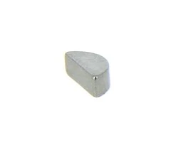 Clavette Demi lune pour Machine Thermique Stihl - Ref 9482-435-0800