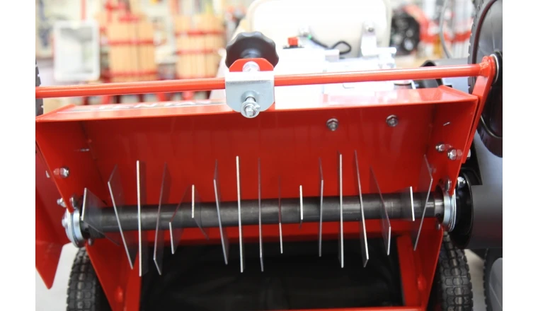 Scarificateur thermique iseki moteur loncin