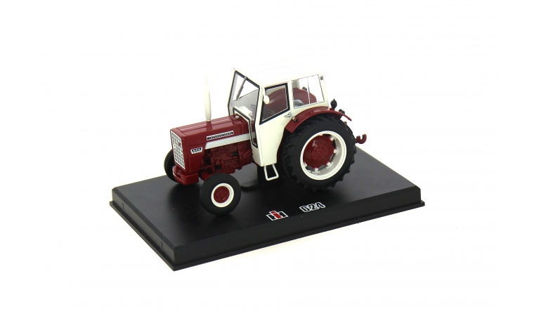 Tracteur IH 624 InternationaL échelle 1/32  Replicagri REP030