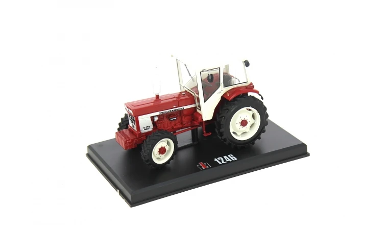 Tracteur IH 1246 Replicagri échelle 1/32 REP204