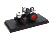 Tracteur Case IH 1494 2 roues motrices 1/32ème Universal Hobbies