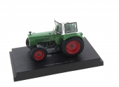 Tracteur Fendt Farmer 106S avec Cabine 4 Roues motrices Echelle 1/32 UH5312