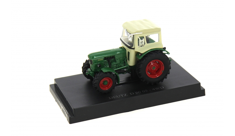 Tracteur Deutz D 60 05 4WD avec cabine échelle 1/32 Universal Hobbies